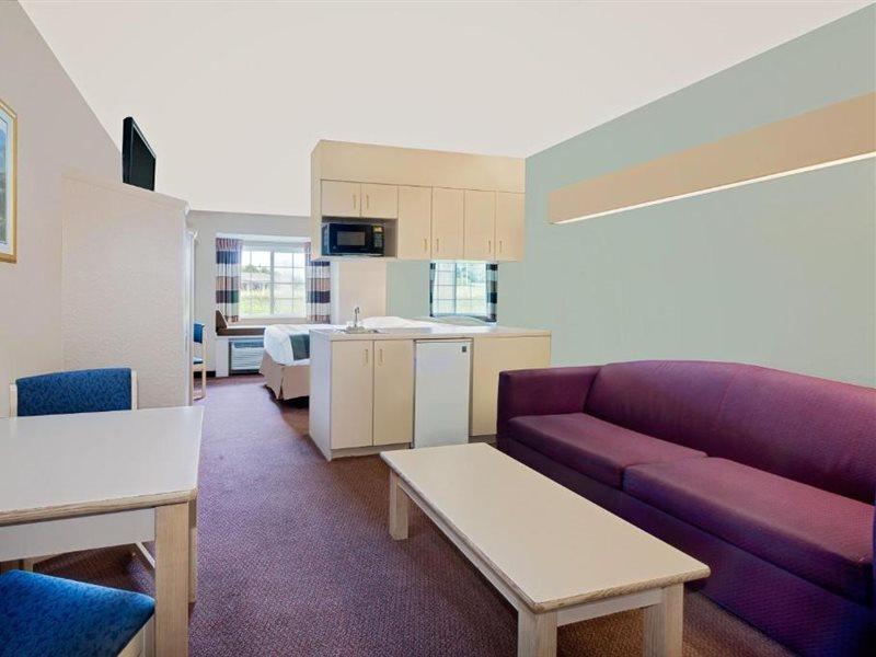 Microtel Inn & Suites By Wyndham Joplin Exteriér fotografie